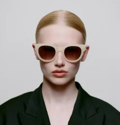 A.Kjaerbede Lilly Sunglasses Cream Bone