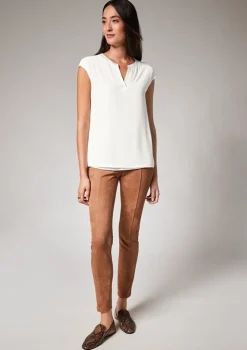 Comma, Layered Top White