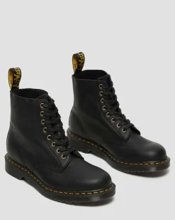 Dr. Martens 1460 Pascal Ambassador Black