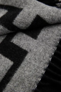 J.Lindeberg Champ Double Sided Scarf Black