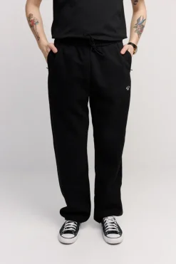 Makia Cove Sweatpants Black