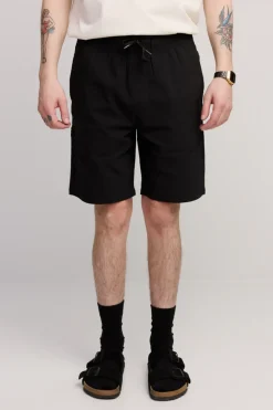 Makia Kasper Shorts Black