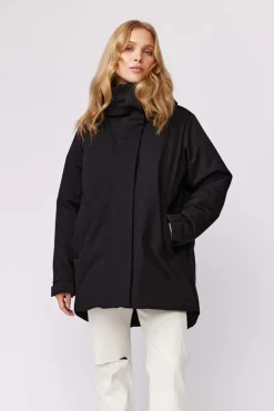 Makia Woman Aire Parka Black