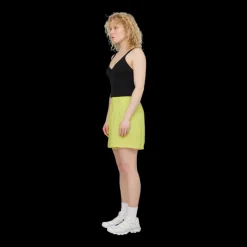 Makia Woman Ivy Shorts Daiquiri