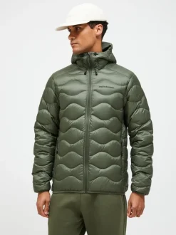 Peak Performance Helium Down Hood Jacket Men Pine Needle