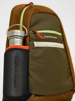 Peak Performance Outdoor Crossbody Bag Earth Summit
