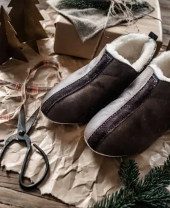 Shepherd Henrik Slippers Stone Oiled Antique