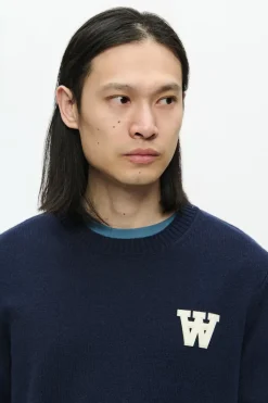 WWTay Lambswool Pullover Salute